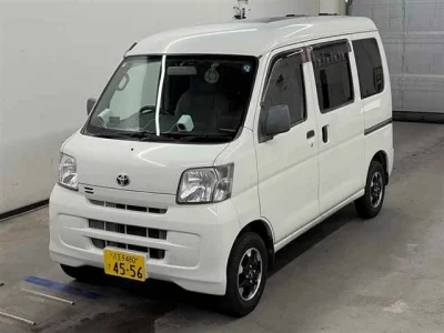 TOYOTA PIXIS VAN