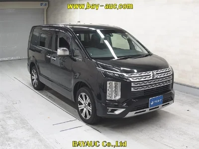 MITSUBISHI DELICA D5