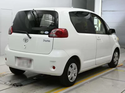 TOYOTA PORTE