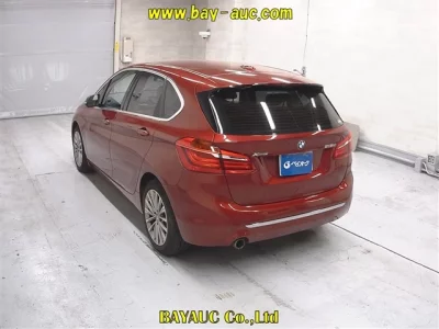 BMW 2 SERIES