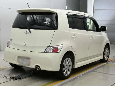 TOYOTA BB