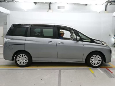 MAZDA BIANTE