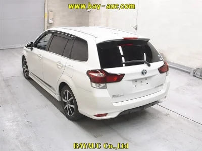 TOYOTA COROLLA FIELDER