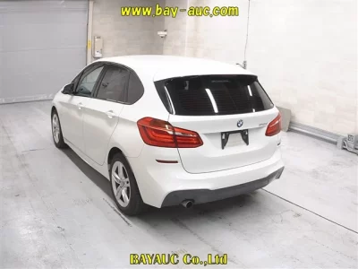 BMW 2 SERIES