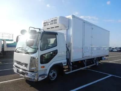 MITSUBISHI FUSO FIGHTER