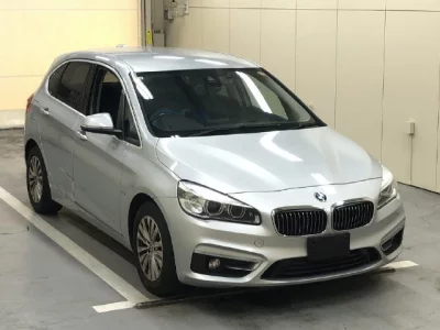 BMW 2 SERIES