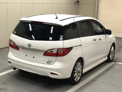 NISSAN LAFESTA