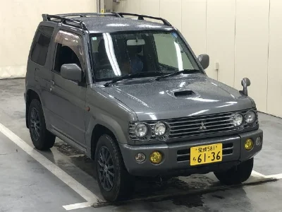 MITSUBISHI PAJERO MINI