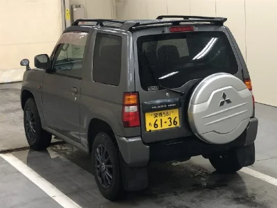 MITSUBISHI PAJERO MINI