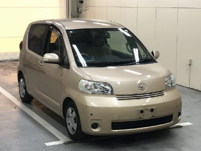 TOYOTA PORTE