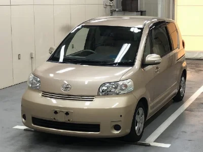 TOYOTA PORTE