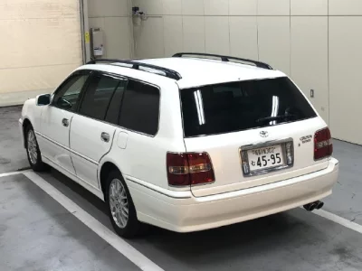 TOYOTA CROWN ESTATE