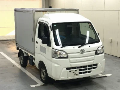 DAIHATSU HIJET TRUCK 1