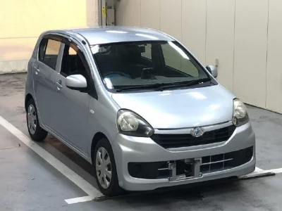DAIHATSU MIRA E S 1