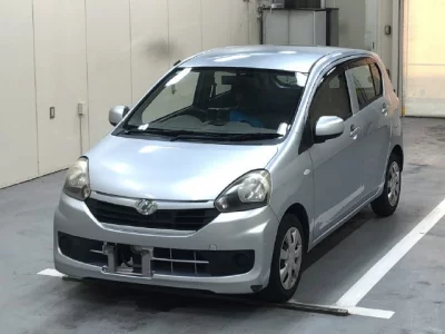 DAIHATSU MIRA E S 2