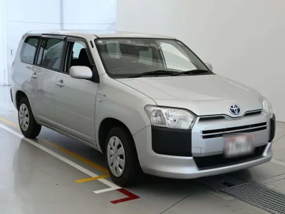 TOYOTA SUCCEED