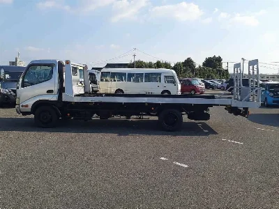 TOYOTA DYNA