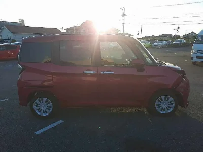 TOYOTA TANK