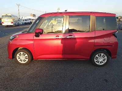 TOYOTA TANK