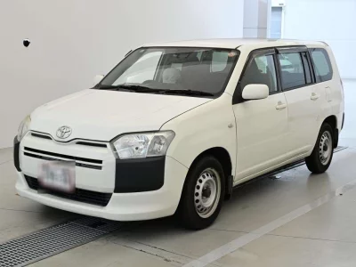 TOYOTA SUCCEED