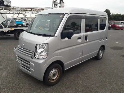 NISSAN CLIPPER VAN