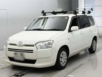 TOYOTA SUCCEED