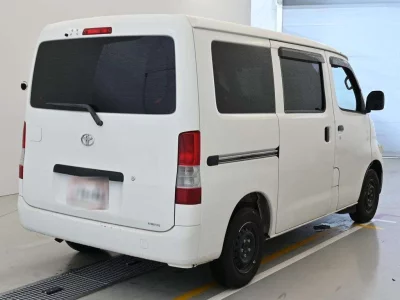 TOYOTA TOWN ACE VAN