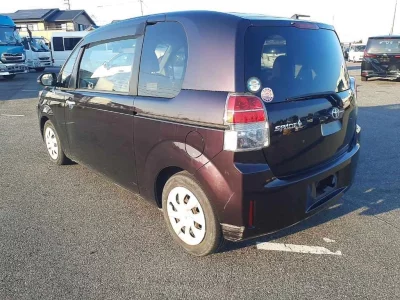 TOYOTA SPADE