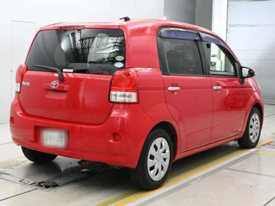 TOYOTA PORTE