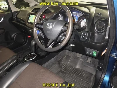 HONDA FIT SHUTTLE