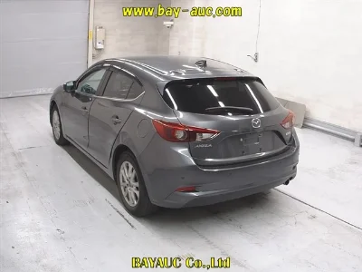 MAZDA AXELA