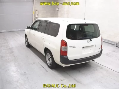 MAZDA FAMILIA VAN
