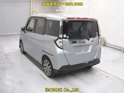 TOYOTA TANK