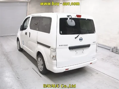 NISSAN E-NV200 VAN