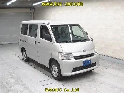 TOYOTA TOWN ACE VAN