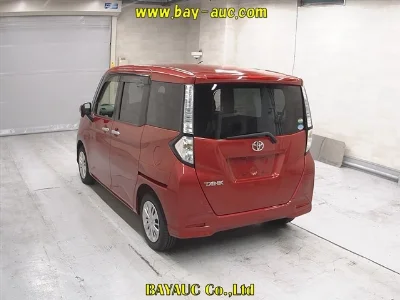 TOYOTA TANK