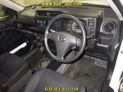 MAZDA FAMILIA VAN