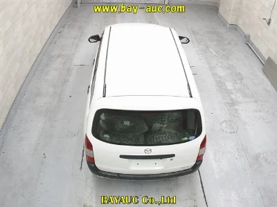 MAZDA FAMILIA VAN