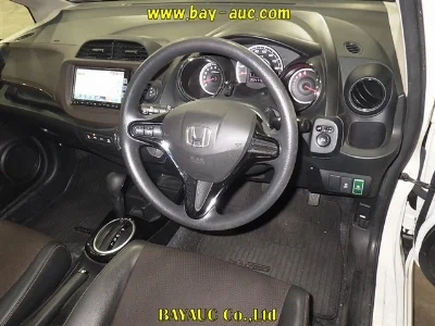 HONDA FIT SHUTTLE