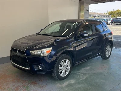 MITSUBISHI RVR