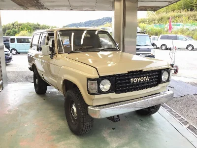 TOYOTA LAND CRUISER