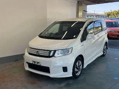 HONDA FREED SPIKE