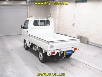 NISSAN CLIPPER TRUCK