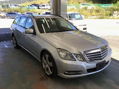 MERCEDES BENZ E CLASS STATION WAGON