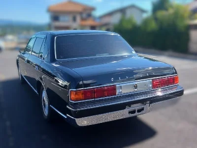 TOYOTA CENTURY