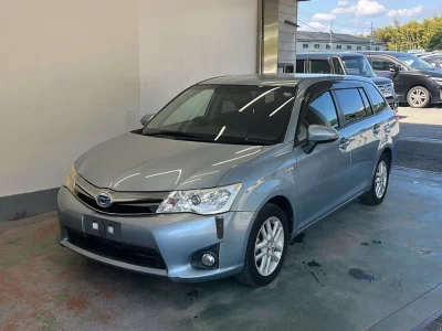 TOYOTA COROLLA FIELDER