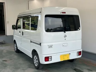 NISSAN CLIPPER VAN
