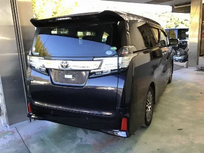 TOYOTA VELLFIRE
