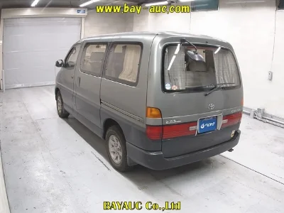 TOYOTA GRANVIA