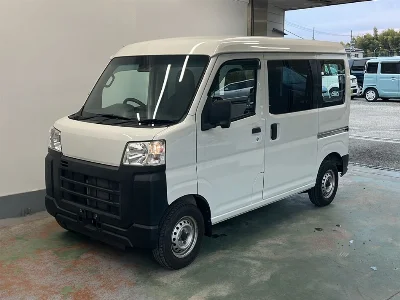 TOYOTA PIXIS VAN